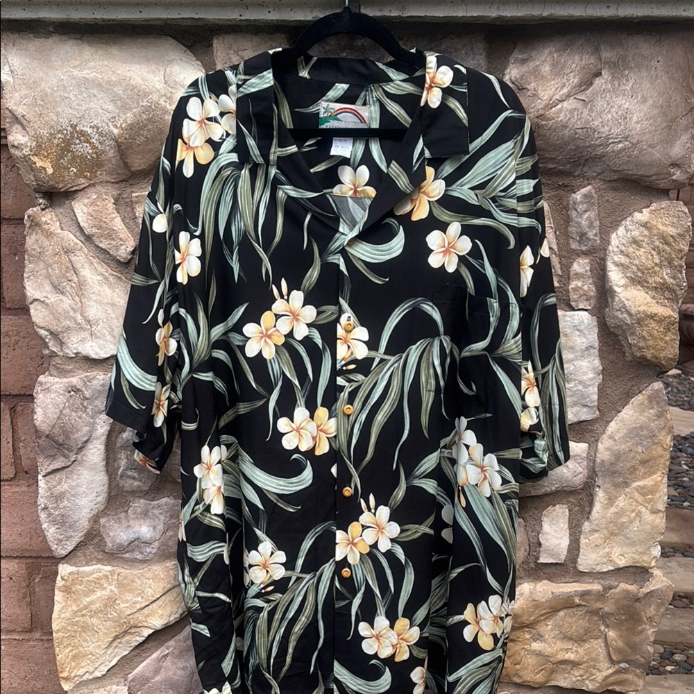 Paradise Found Black Tropical Shirt Short Sleeve Rayon Wooden Buttons Size 3X